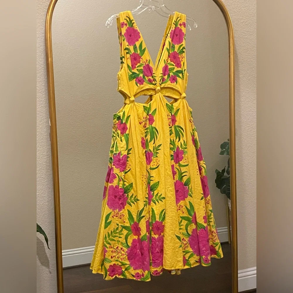FARM Rio Romantic Garden Yellow Pink Plunge Midi Dress Size M - Picture 10 of 13